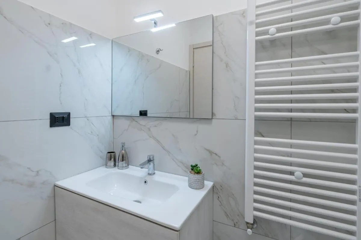 New Apartment With 4 Bedrooms Milan